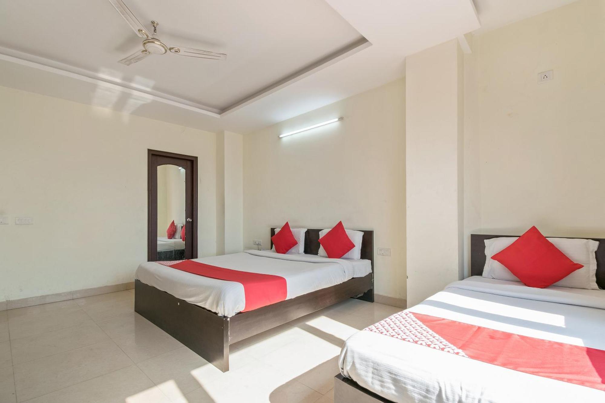 Oyo Hotel Triund Regency Katra  Exteriér fotografie